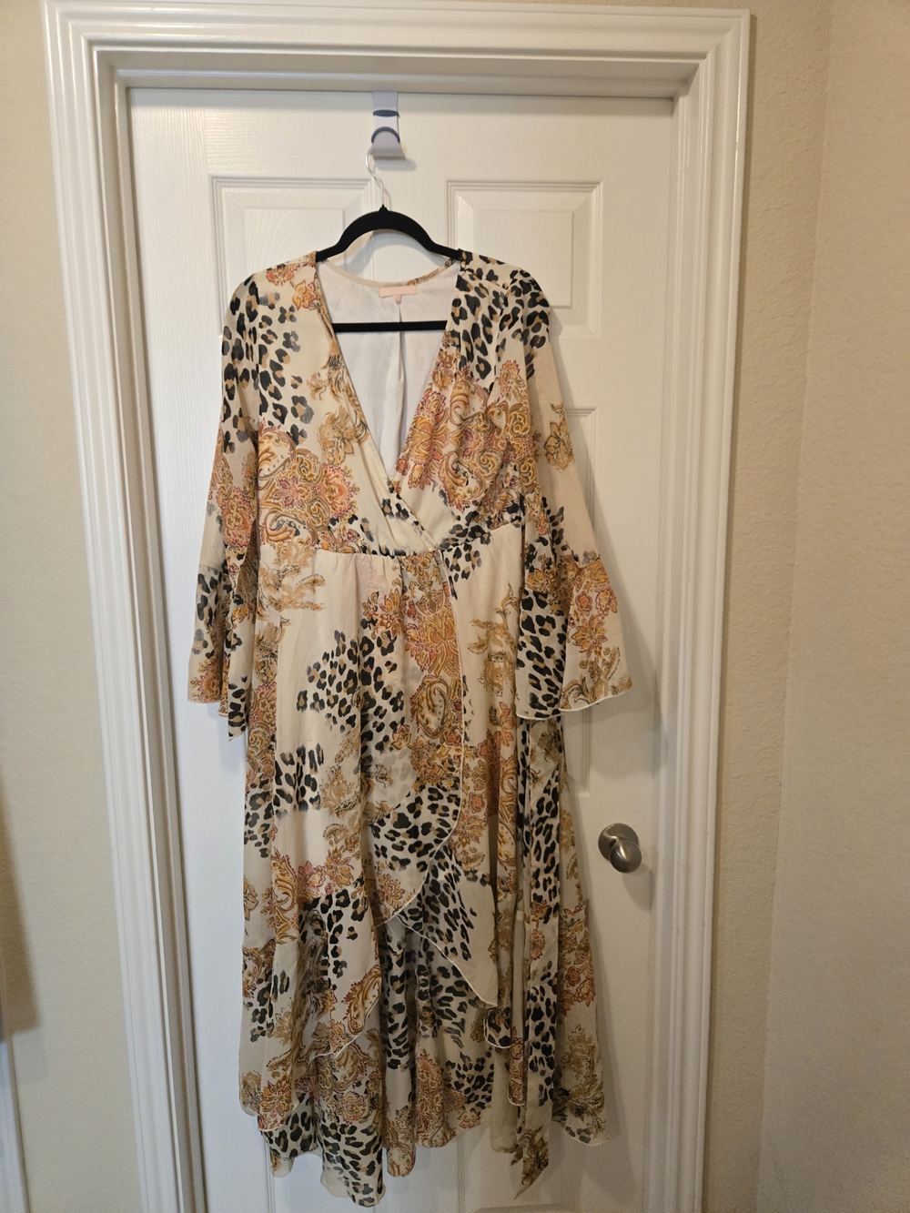 Cream Paisley & Leopard Print Midi Dress with V-Neck